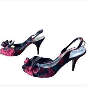 White House Black Market High Heel Peep Toe Floral Slingbacks  Size 9M  EUC